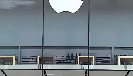 WaveRock Campus Strengthens Position with Apple Expansion