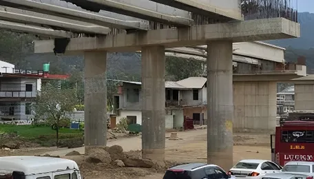 Traffic jams at Malan on Pathankot-Mandi highway inconvenience commuters 