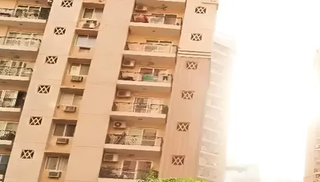 South Delhi luxury Floors Surge 34 Percent