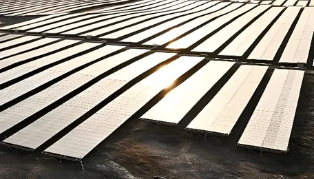 India's solar capacity has increased, but the lack of infrastructure is impacting its adoption 