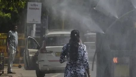 Delhi Funds Municipal Push Against Urban Pollution