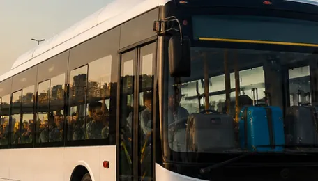 Pune–Navi Mumbai Airport Bus Service Starts With Rs 445 Fare
