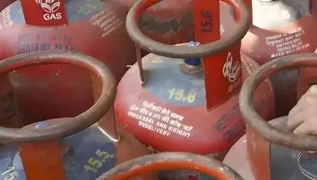 Gulf crisis: Government invokes special powers, asks refiners to boost LPG output 