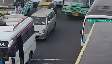Chennai Public Transport Reach Uneven