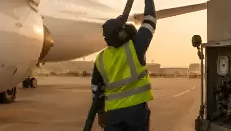 Delhi Aviation Fuel Cut Reshapes Air Travel