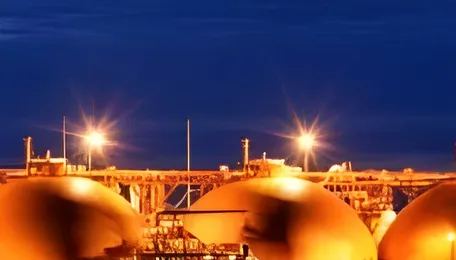 China’s LNG Imports Fall for 13th Straight Month as Domestic Output Surges