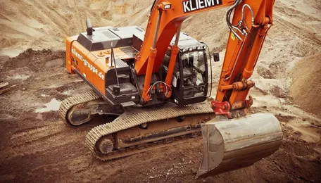 Maharashtra contractors threaten statewide shutdown over Rs 96,000-crore dues; projects at risk