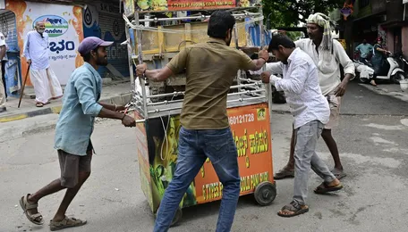 Safe pedestrian infrastructure should not come at the cost of the livelihoods: Civil society groups