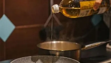 Indian edible oil industry body asks producers to cut prices