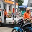 Kolkata Fuel Prices Shape Urban Mobility Choices 