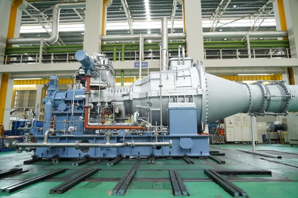 Condensing Steam Turbine
