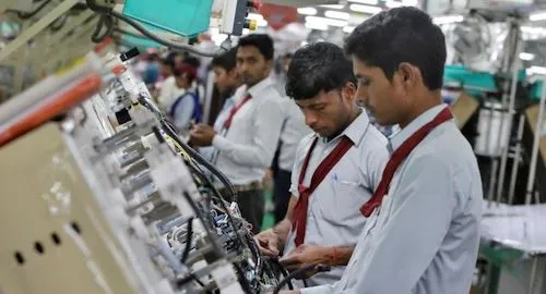 SMEs Get Support from Diversified Companies